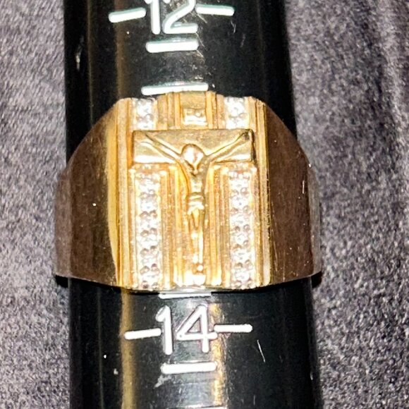 14K Yellow Gold Crucifix Ring with Diamond Accents, Size 13/13.5 - Picture 2 of 16